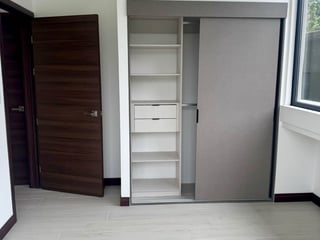APARTAMENTO EN ALQUILER  Edificio Spazio, zona 15 - Image 8