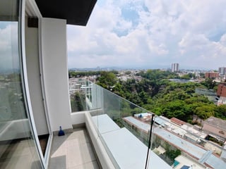 APARTAMENTO EN VENTA EDIFICIO BOSSEN ZONA 2 - 5