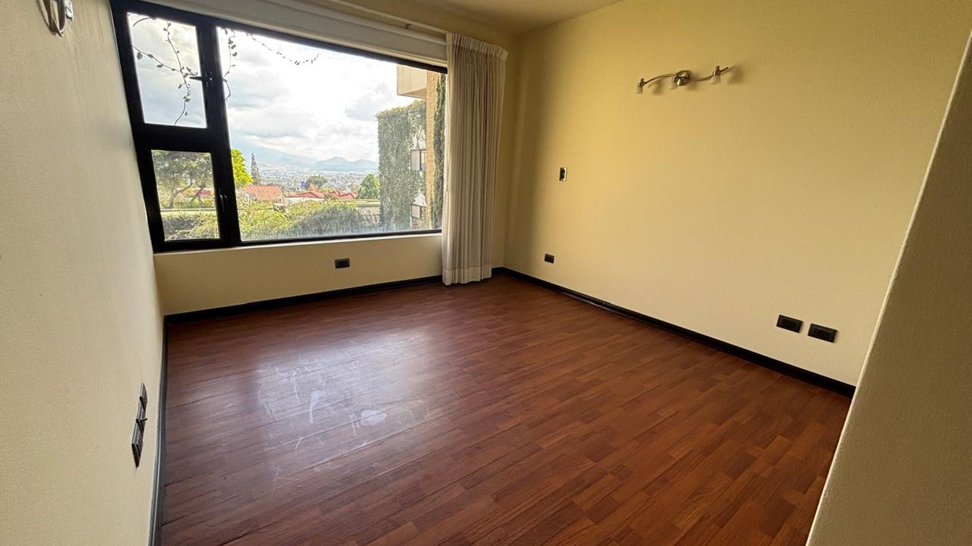 Casa en Venta en Terrazas de Elgin, zona 13, Ciudad - Miniatura 14