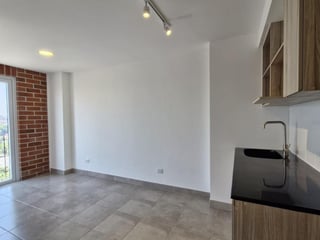 Apartamento en VENTA Y RENTA en zona 2 Ciudad Nueva - 5