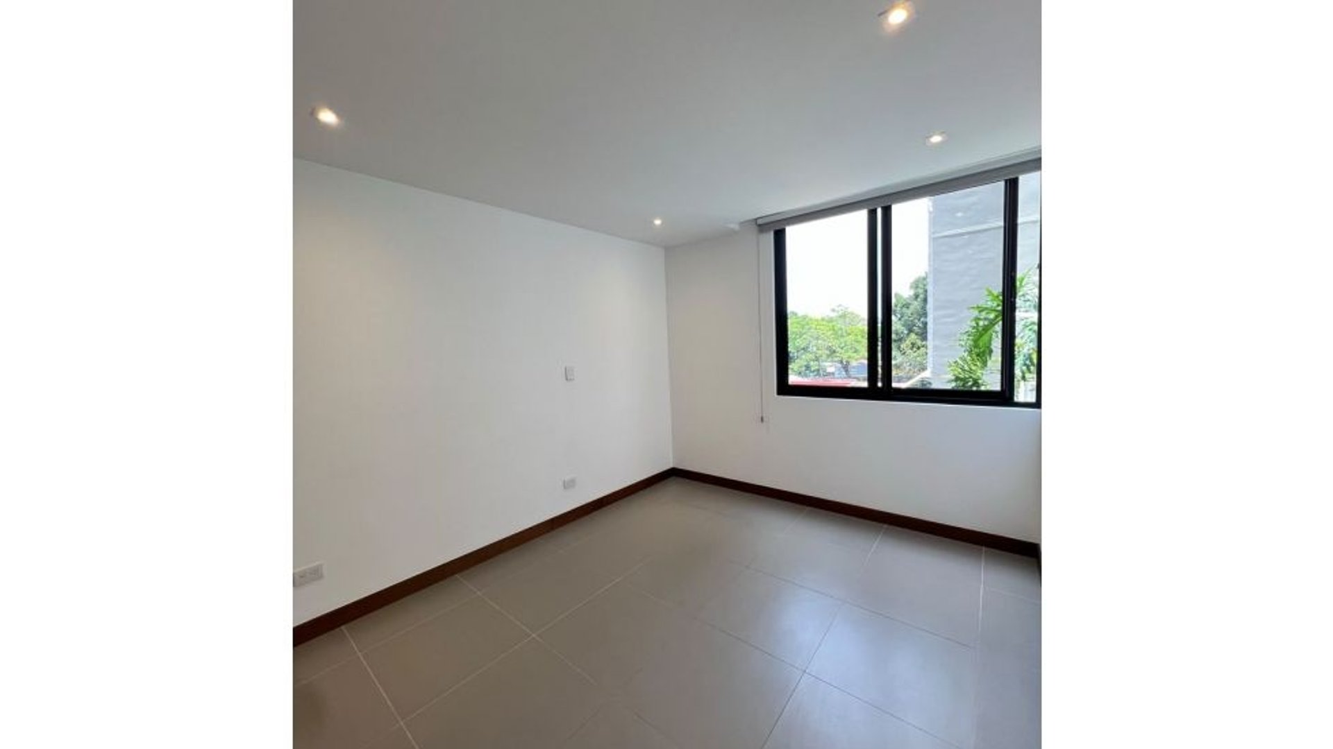 ???? APARTAMENTO EN RENTA – 2 HAB + LÍNEA BLANCA | AILÉ | ZONA 13 - Miniatura 5