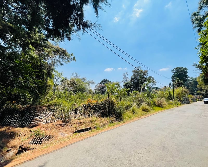 VENTA DE AMPLIO TERRENO - EL ENCINAL, ZONA 7 DE MIXCO 