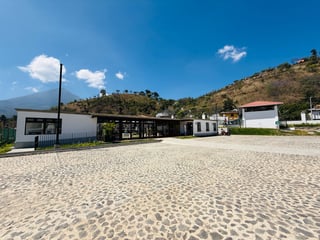 ALQUILER DE LINDA CASA -  PASEO SAN LORENZO, ANTIGUA - 3