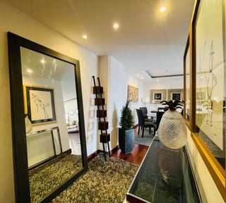 VENTA DE CÉNTRICO APARTAMENTO AMUEBLADO - TIFFANY, ZONA 10