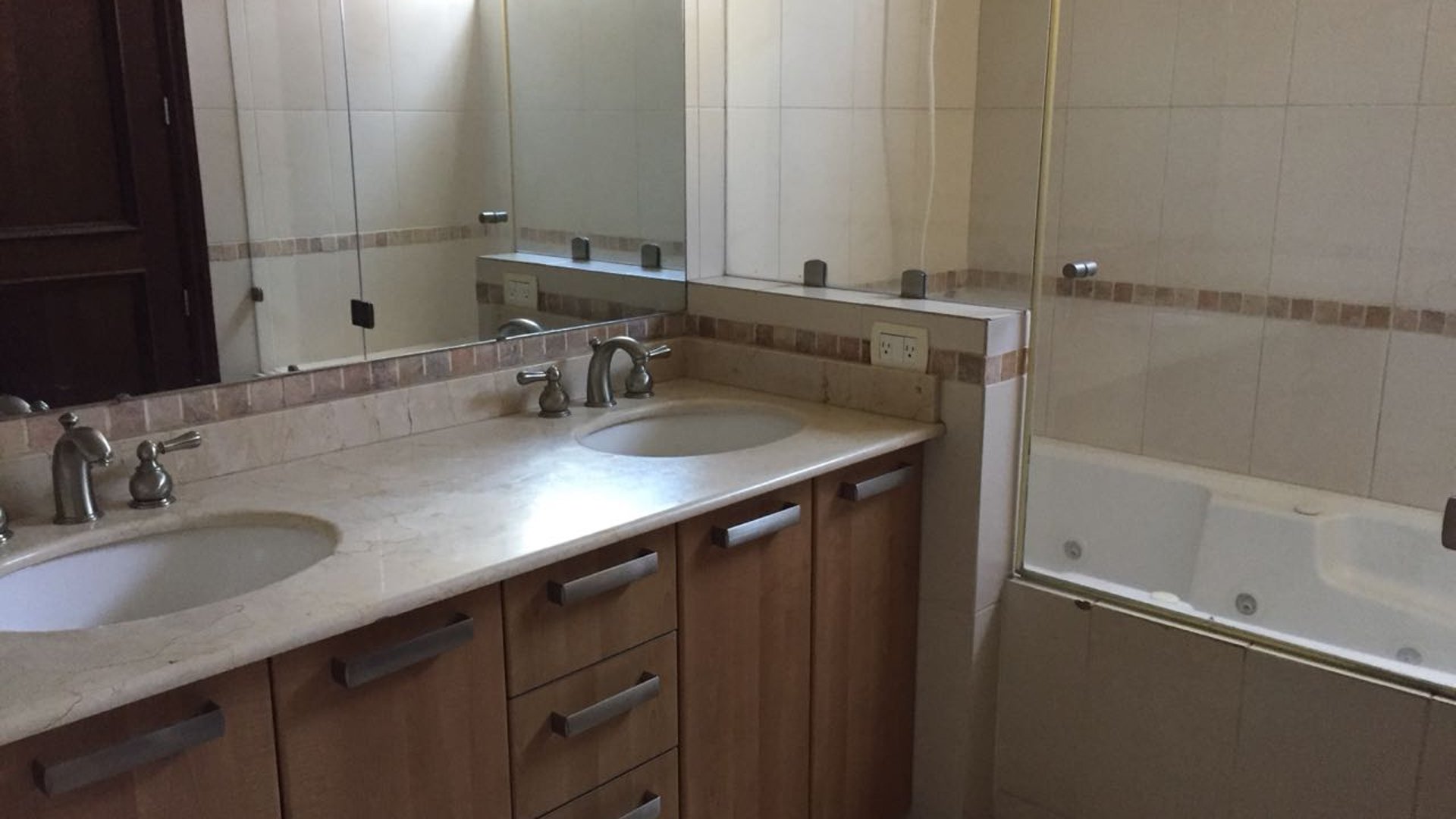 Apartamento 4 habitaciones en renta San Ángel zona 14 - Miniatura 9