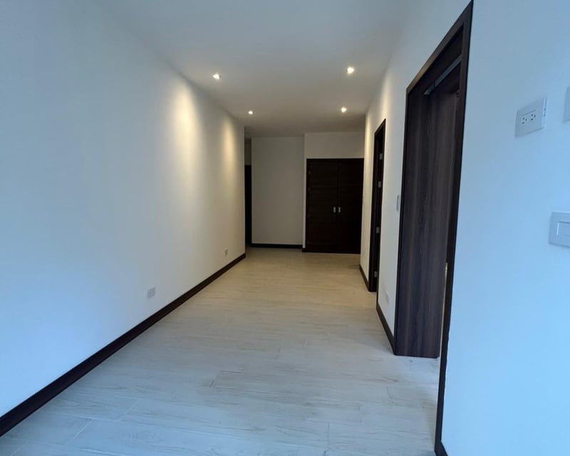 Apartamento en Renta con excelnte vista en zona 15 VH III