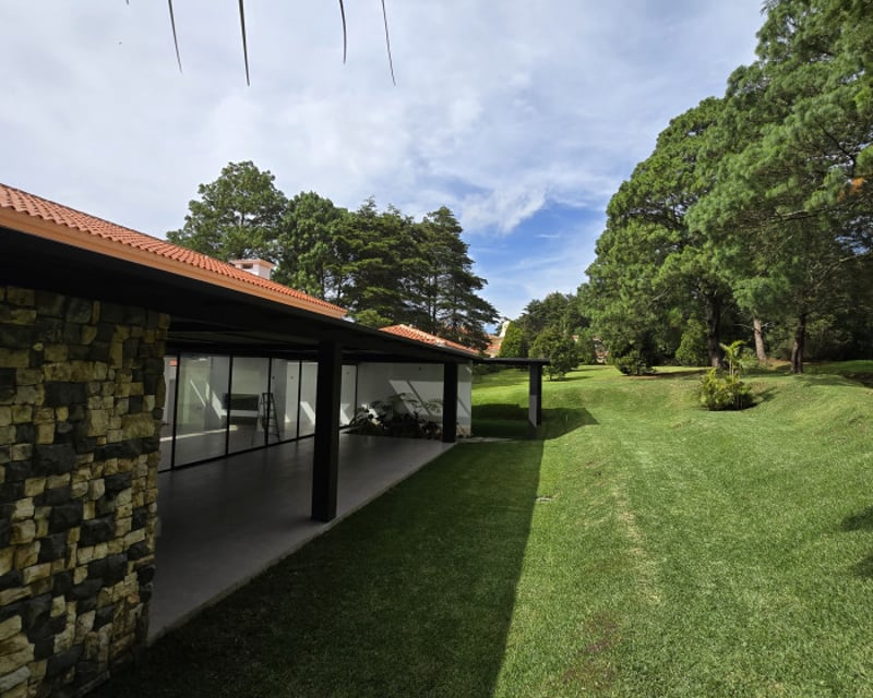 Exclusiva Casa en Hacienda Nueva Country Club Guatemala