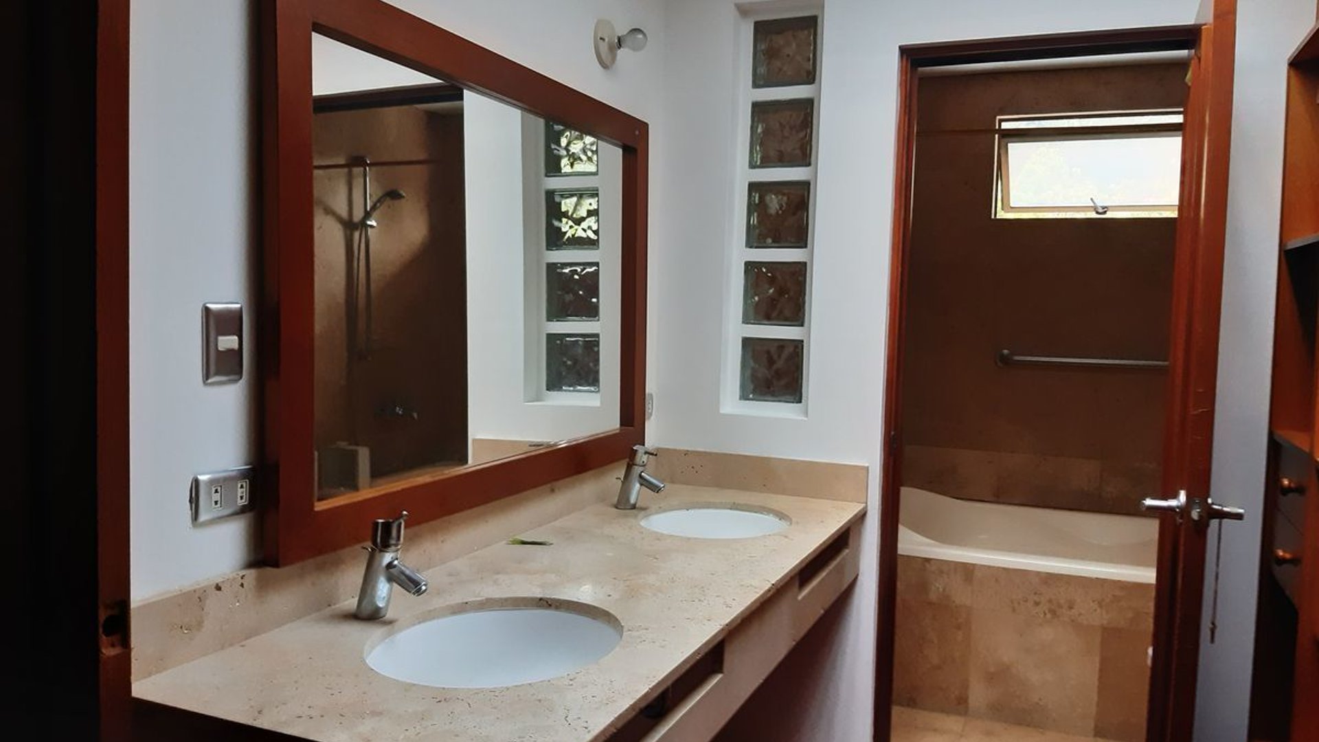 CASA EN ALQUILER EN CONDOMINIO EN SANTA ROSALIA - Miniatura 20