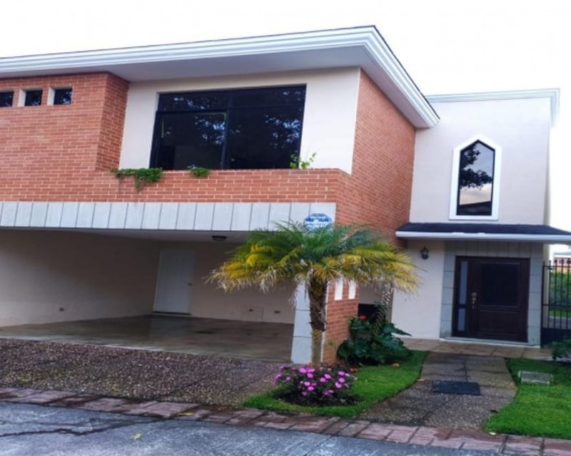 Casa en venta en Villas Campestre Carretera El Salvador