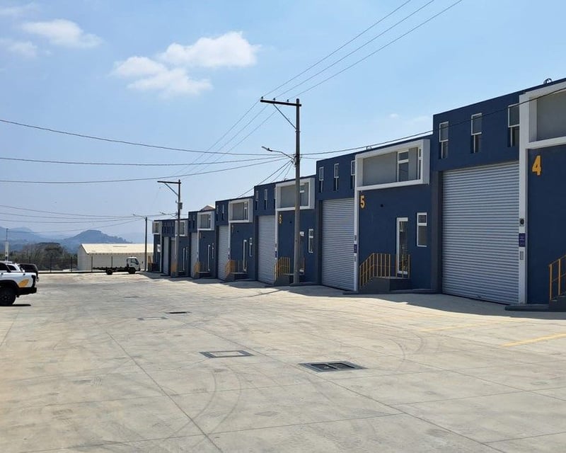 Bodega en VENTA en Carretera a El Salvador