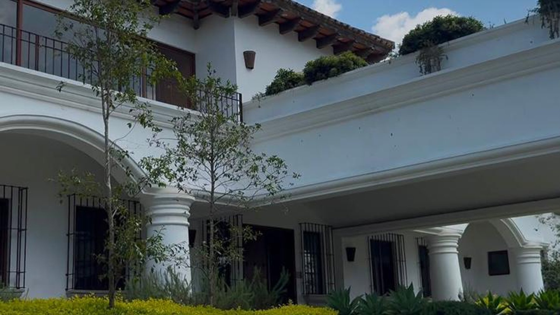 ???? CASA EN VENTA – 4 HAB | FINCA SANTA DELFINA | ANTIGUA GUATEMALA - Image 1