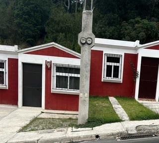 Vendo Casa en San Jose Pinula, Los Azahares