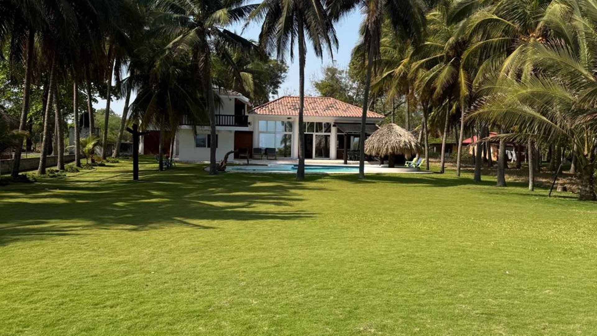 CAMINO A MONTERRICO KM. 8.2 EL GUAYABO VENDO CASA - Miniatura 3