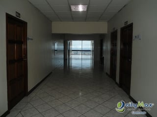 Oficinas en renta en zona 11 Guatemala - Image 4