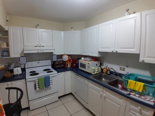 ALQUILO ZONA 10 APARTAMENTO COMPLETAMENTE AMUEBLADO - 4