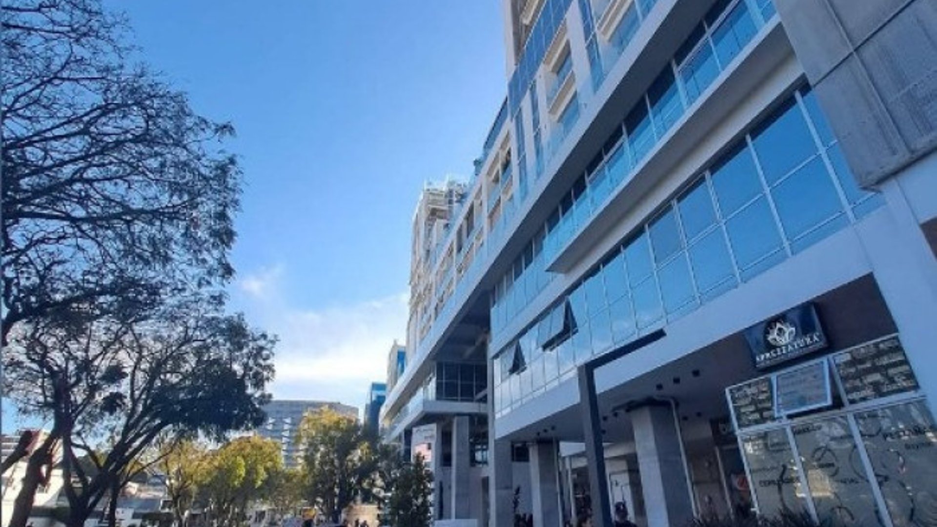 Local comercial en venta en Narama zona 13 - Miniatura 2