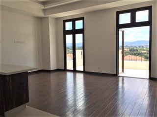 Apartamento en Renta en Ramblas de Cayalá Z. 16 - 4