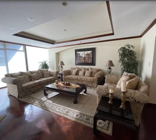 Apartamento en alquiler y venta en Edificio L’Excellence, Zona 14