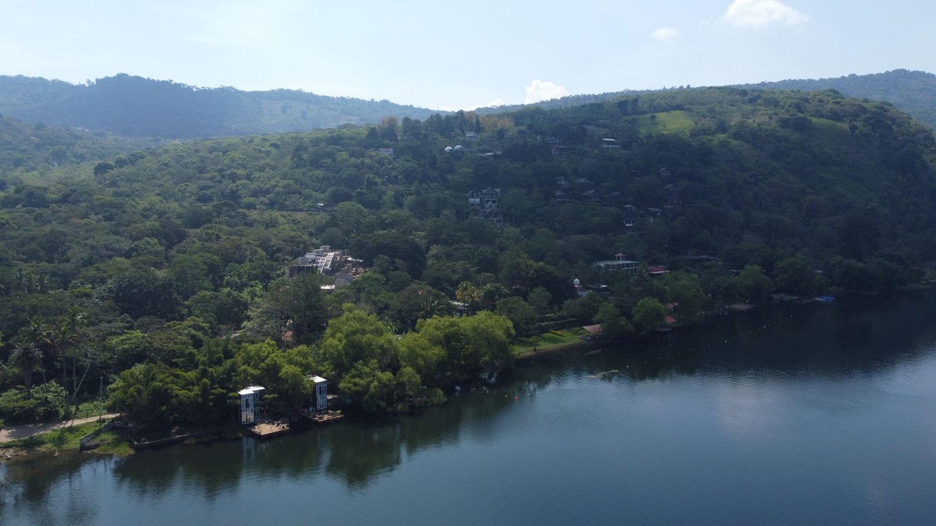 Vendo casa de descanso en Laguna del Pino - Miniatura 4