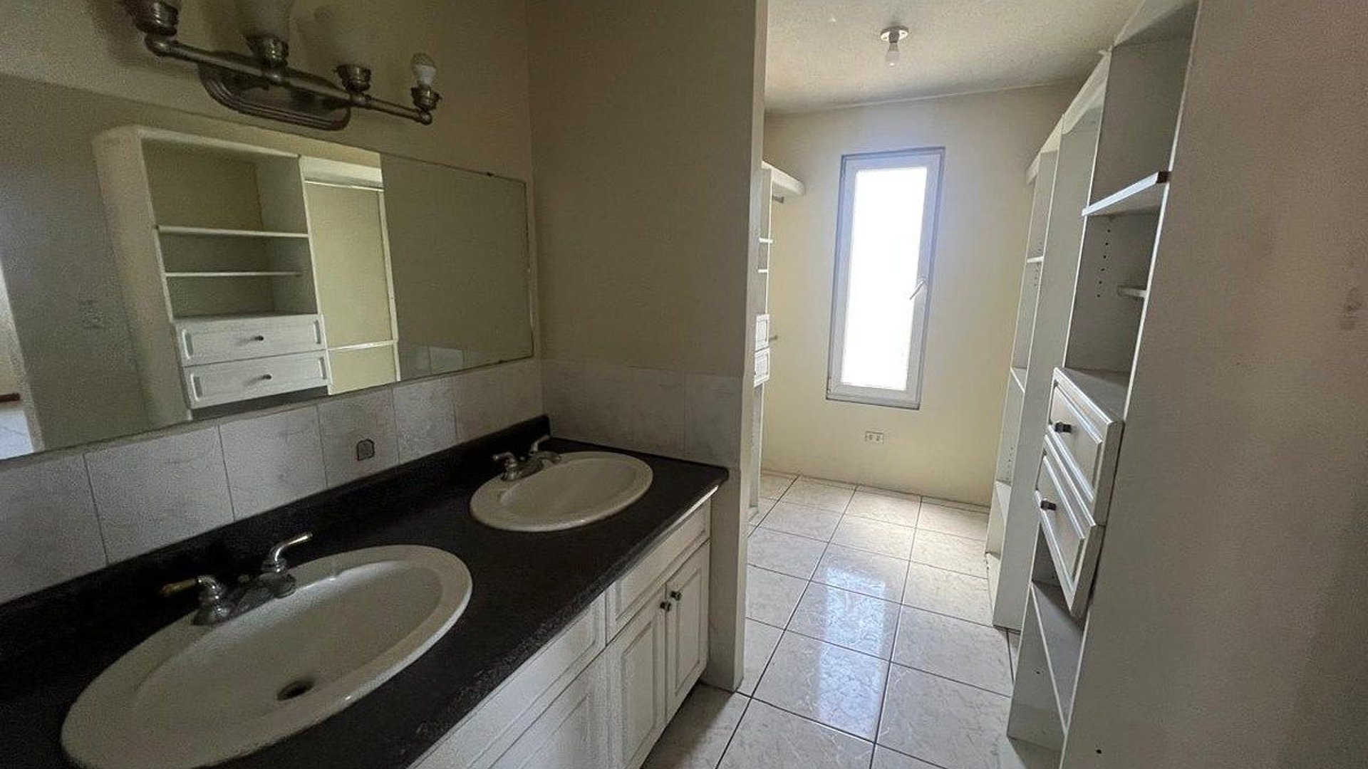 Casa en venta Zona 13 - Miniatura 13