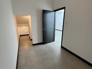 CASA EN VENTA EN LAS FUENTES ZONA 16 - Image 26