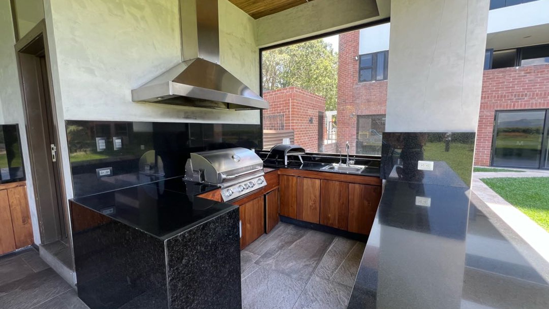 ALQUILER DE AMPLIO APARTAMENTO - MARQUÉS DEL VALLE, ZONA 14 - Miniatura 21