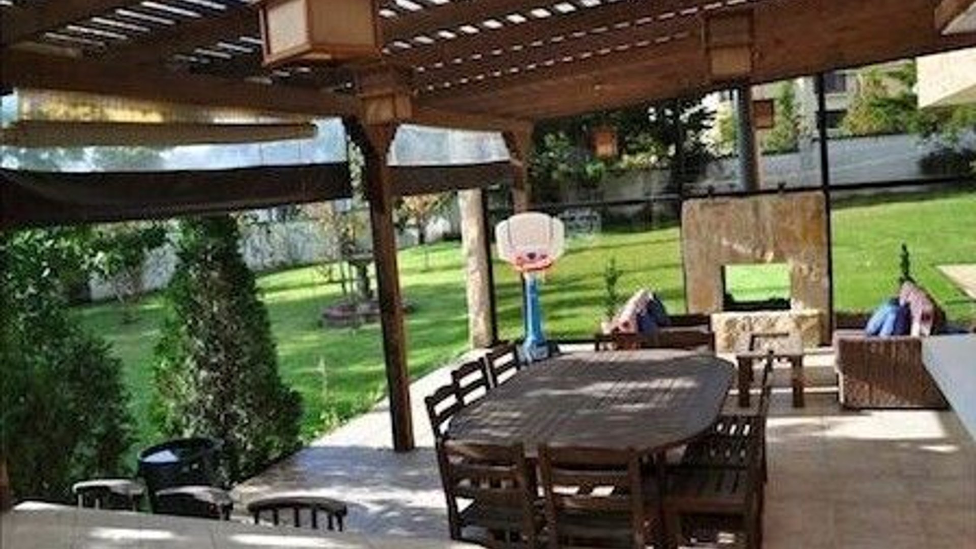CASA EN VENTA EN CONDOMINIO EN EL KM 16 CARRETERA EL SALVADOR