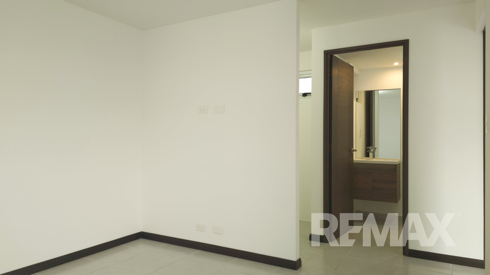 Apartamentos Serena, Apartamento en Renta en Condado Naranjo - Miniatura 5