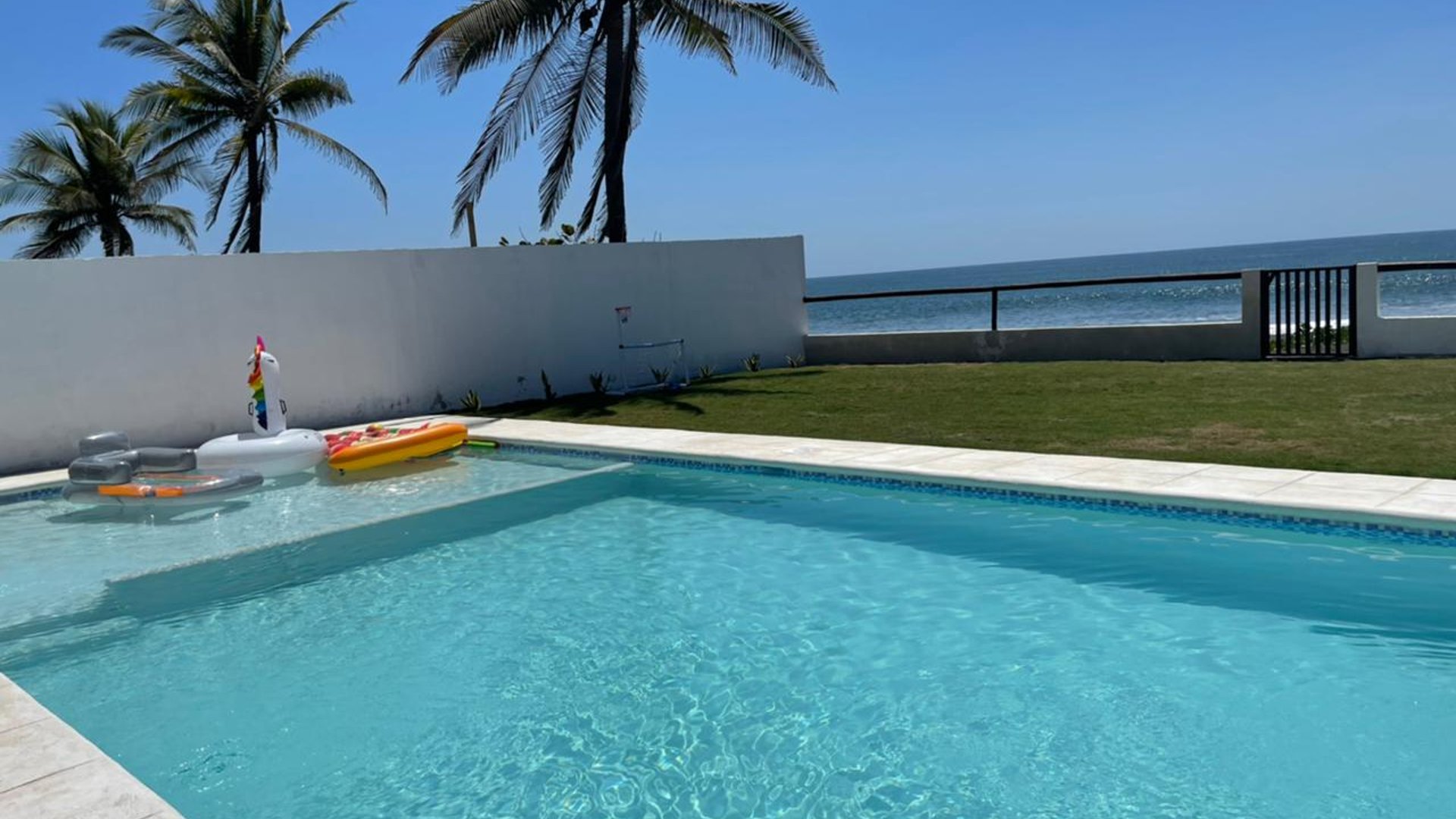 Casa en venta a la orilla de la Playa - Miniatura 16