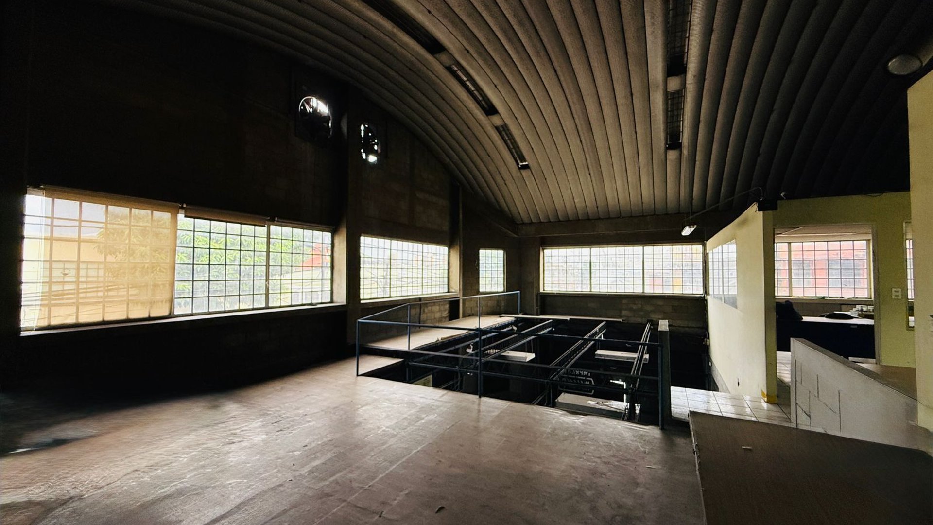 Venta de Bodega en Excelente Ubicación - Zona 01 - Miniatura 8