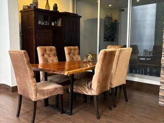 Casa en venta en Zona 14 — Fuera de garita - 5