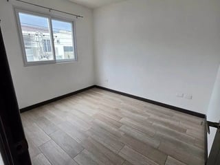 Casa en Renta - Condominio Almería San José Pinula - 5