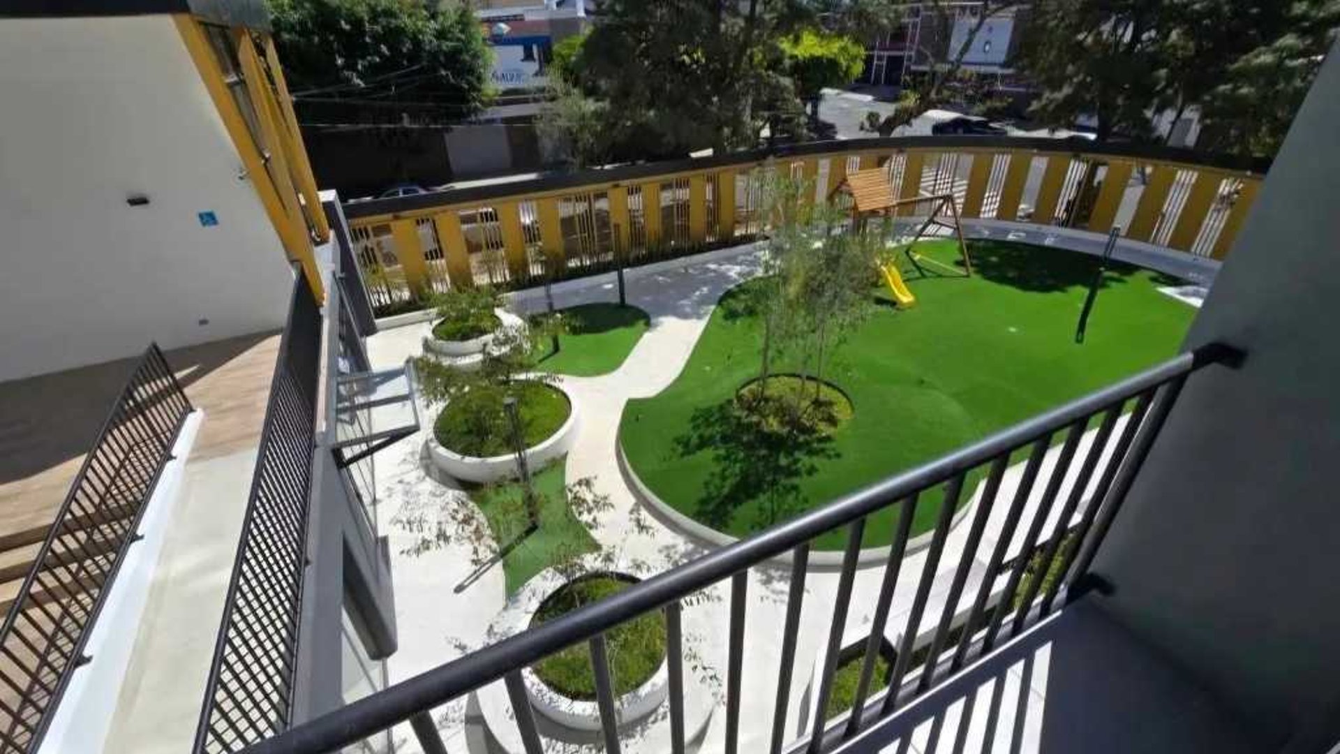 APARTAMENTO EN RENTA – ESENTA, ZONA 12 - Image 1
