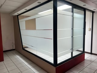 Oficina en Alquiler Zona 10, Edificio Paladium - 5