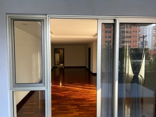 VENDO/RENTO APTO ZONA 10 EDIF. SANTA SOFIA REF.6957  183M2, 3 HAB, 4 BAÑOS - 5