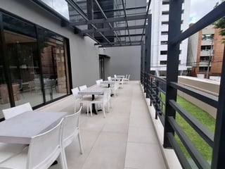 Oficina en Venta en Zona 14 - Burgó - 3
