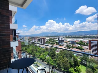 Exclusivo apartamento en venta Guatemala zona 14 - Image 16