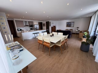APARTAMENTO EN EDIFICIO GAURA ZONA 15 - 2