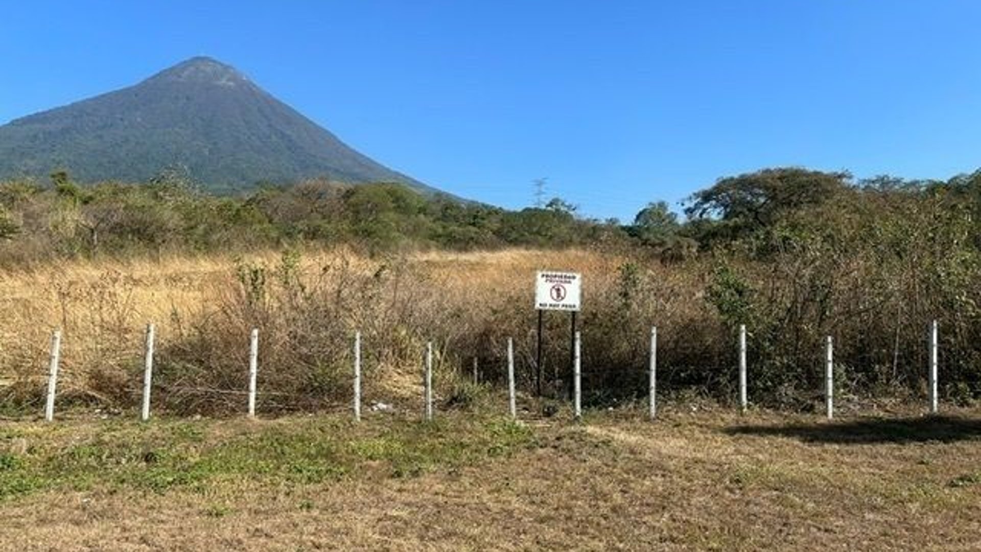 Terreno Autopista  Palin Escuintla para desarrollo Comercial y de bodegas - Miniatura 4