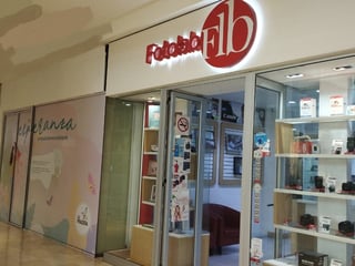 Venta  Zona 10 Local Centro Comercial La Pradera - 2
