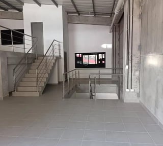Warehouse for Rent in Zona 18, Guatemala City | 484.48m², Parking, Security