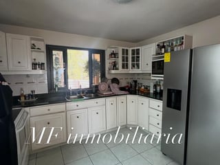 Casa Grande de 4 habitaciones en Renta con excelente vista en zona 16 - 4