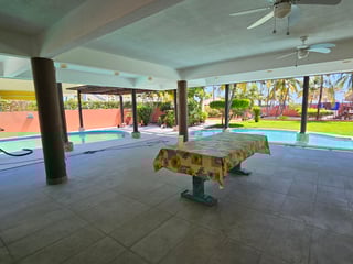 House for Sale in Laguna Quitasombrero, Puerto San José - Spacious with 3 Bedrooms and Pool - Image 11