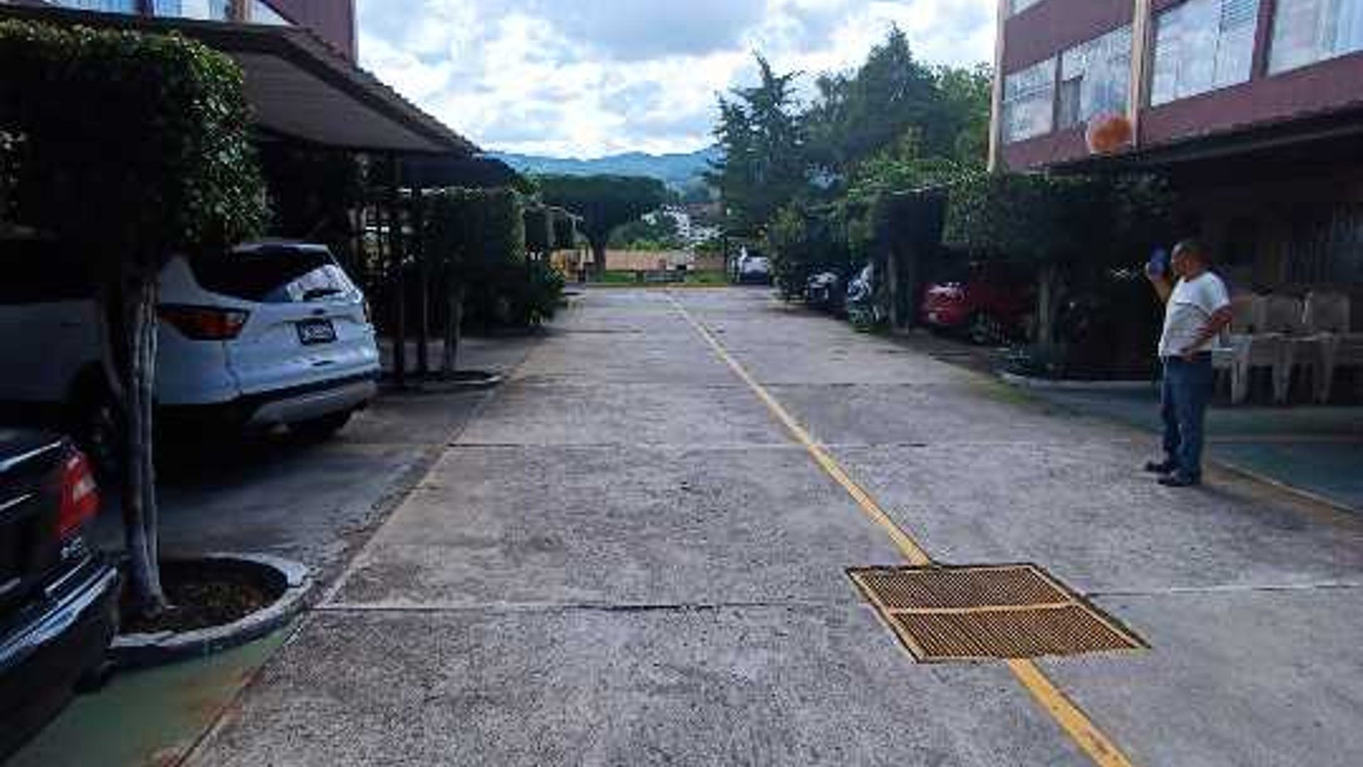 Vendo apartamento Boulevard Sur, San Cristóbal, zona 8 de Mixco - Miniatura 21