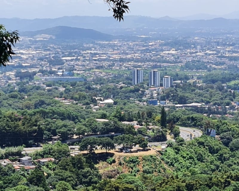 2 Terrenos en VENTA, km. 21.5 carretera a Antigua Guatemala, en Condominio