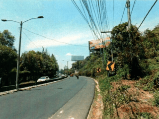 VENTA Ó ALQUILER DE TERRENO SOBRE CARRETERA - KM. 8.5 CES - 2