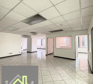EUROPLAZA/ Oficina en renta/venta, zona 14