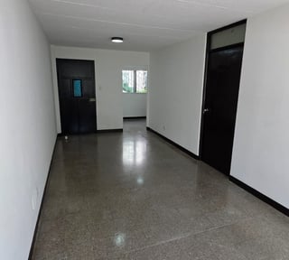 Apartamento con jardin en venta de 3 habitacion en zona 21 Ref-5708