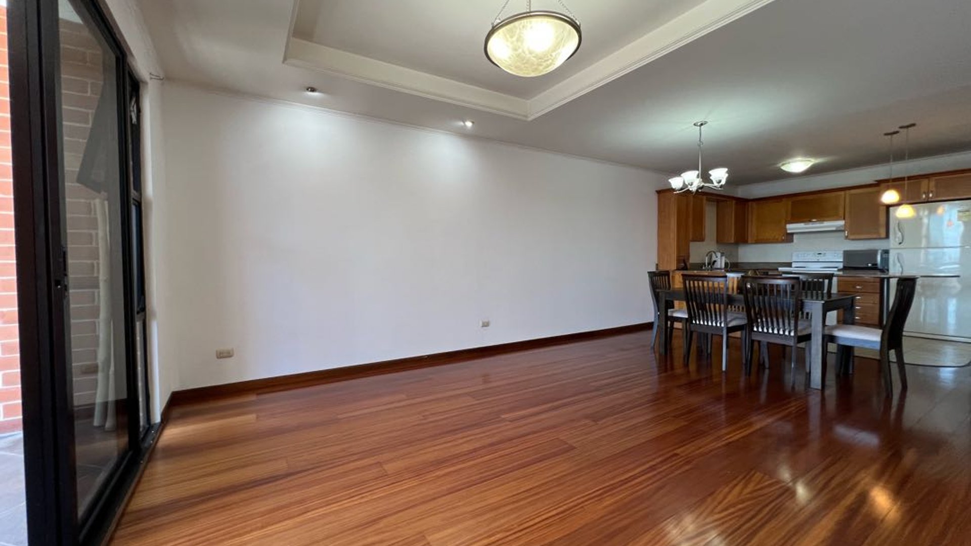 Venta de Apartamento 2 Dormitorios | Torre del Valle Zona 10