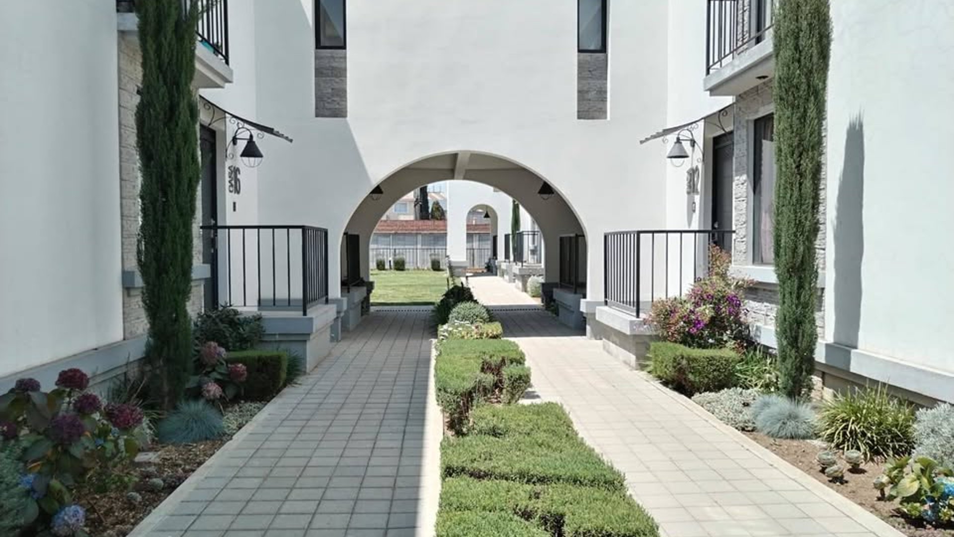CASA RESIDENCIAL EN VENTA QUETZALTENANGO - Image 1